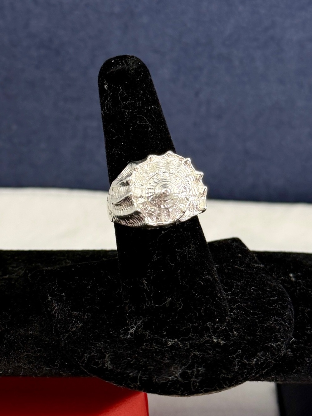 JAMES AVERY Sterling Silver 3-D Conch Shell Ring; SIZE 7.25; RETIRED